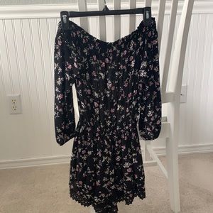 Abercrombie & Fitch (Size XS) Floral Romper